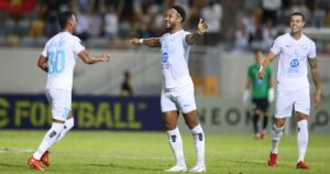 Ba cầu thủ nhập tịch ra mắt tuyển Việt Nam trong trận gặp Malaysia